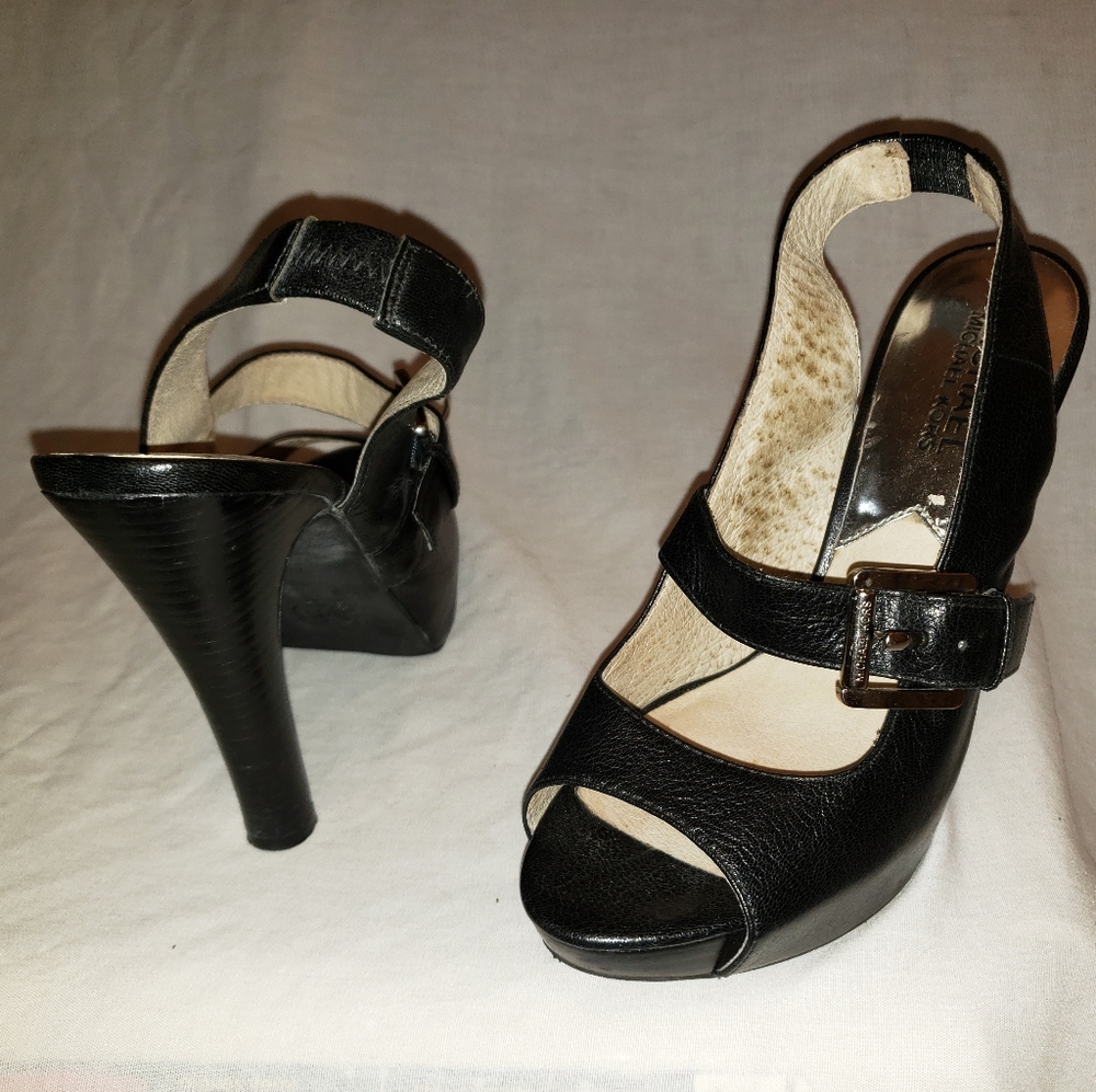 Michael Kors Womens Heels Sz 5.5 M